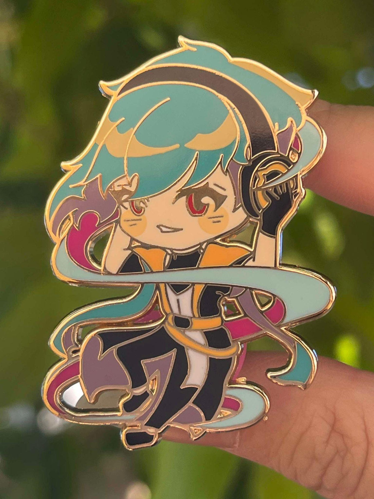 Heartsteel boy band enamel Pin