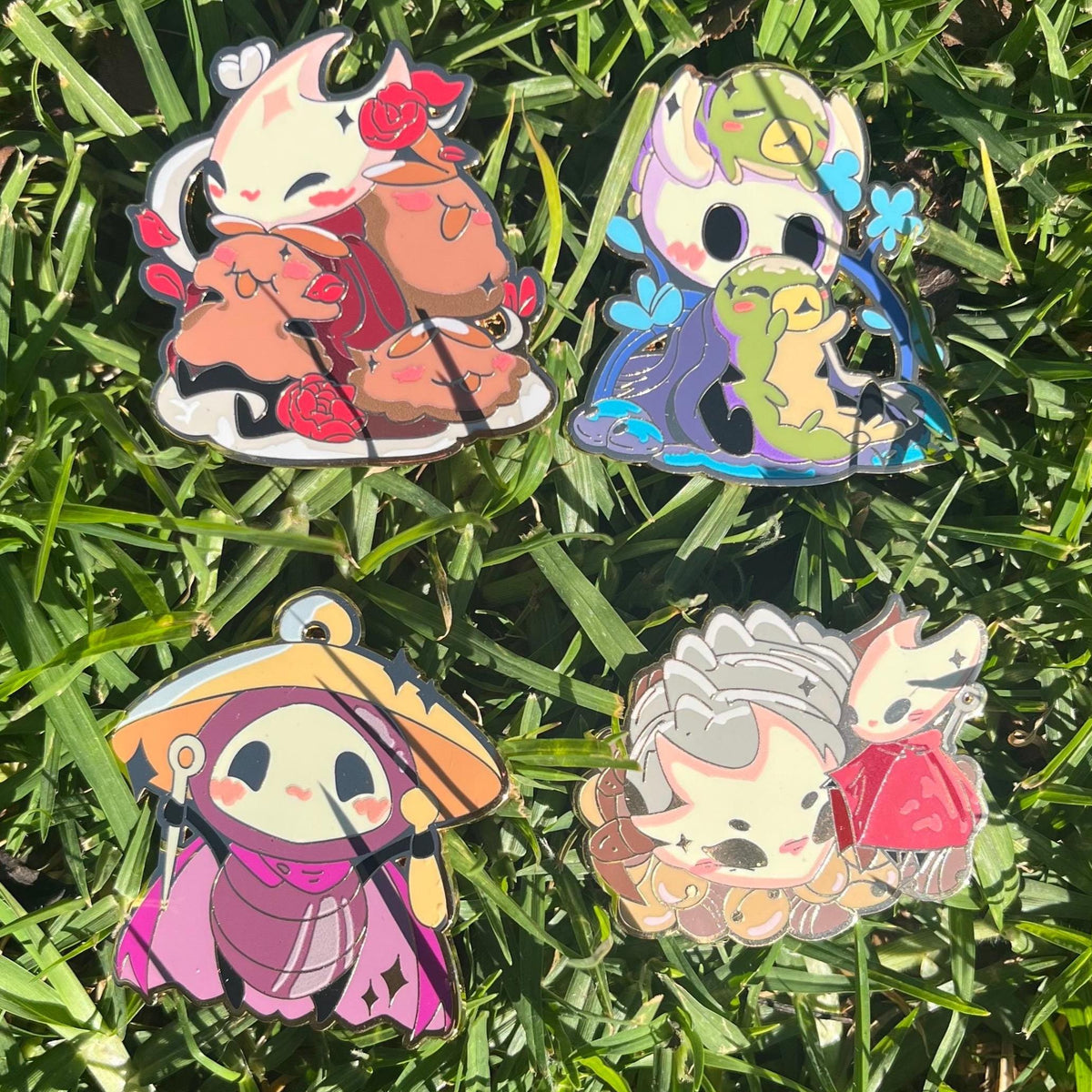 Hollow Knight Silk song Enamel Pins
